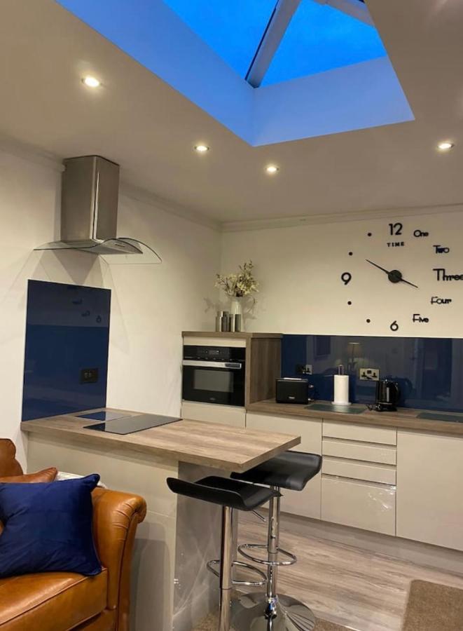 Balcony House Apartment In Kendal Bagian luar foto